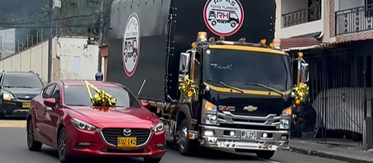 TURBO NPR + MAZDA 3 + 2M en EFECTIVO